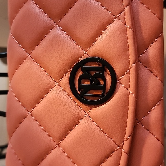 Badgley Mischka NWT, diamond quilting, coral wallet, vegan leather - Picture 2 of 6
